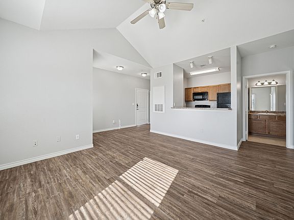 3rd image of 3821 National Parks Hwy APT F103