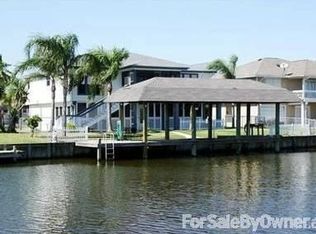 1124 Redfish St, Bayou Vista, TX 77563