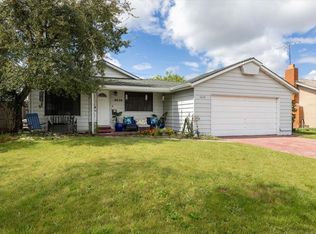 6630 Golf View Dr, Sacramento, CA 95822