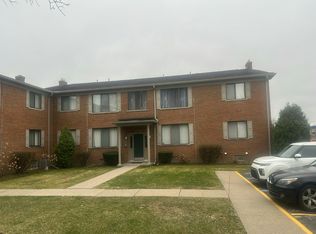 32554 Harper Ave, Saint Clair Shores, MI