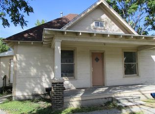 807 W 10th St, Joplin, MO 64801