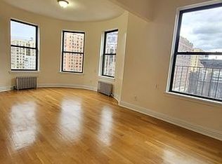 300 W 106th St APT 73, New York, NY 10025