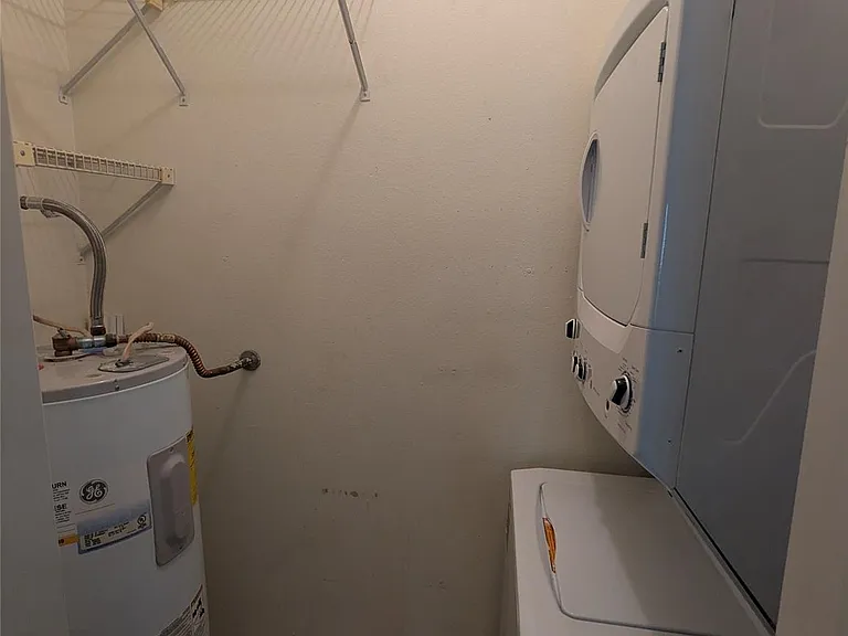 601 Nelray Blvd #11 — Photo 14