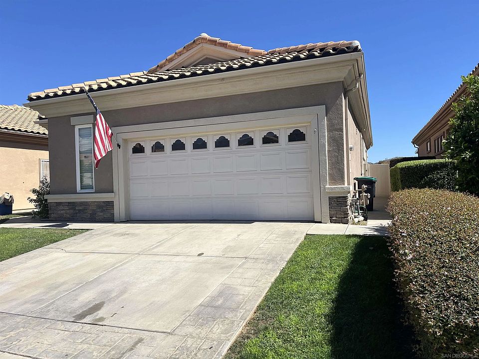 1st image of 4929 Rolling Hills Ave
