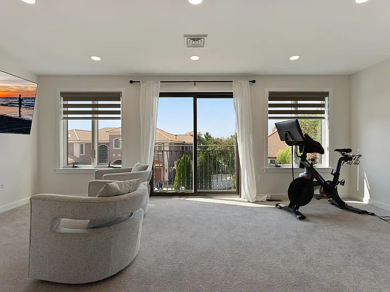 7600 Bayshore Dr — Photo 27