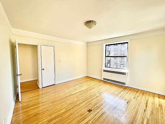 5th image of 88-36 Elmhurst Ave #4G
