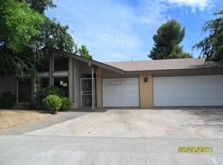 2079 W Simpson Ave, Fresno, CA