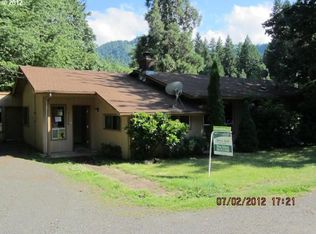 51724 Rose St, Blue River, OR 97413