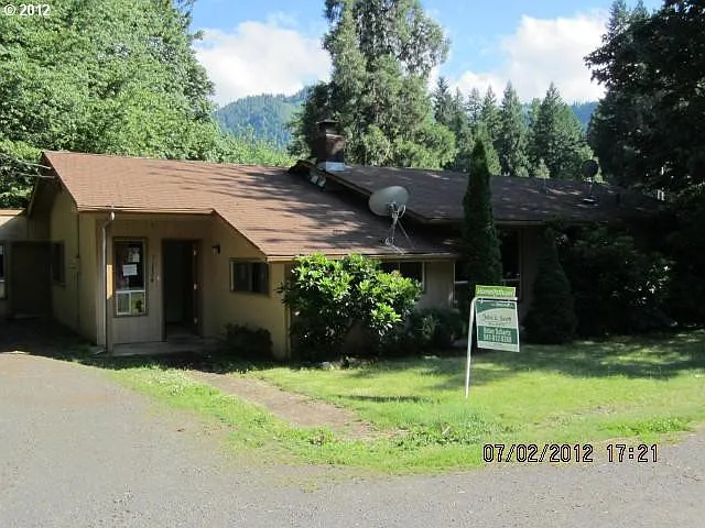 51724 Rose St photo 1