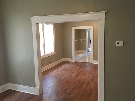 5th image of 3122 Park Ave