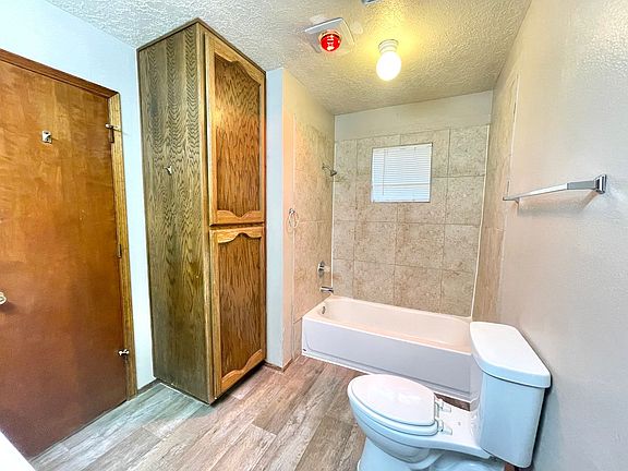5th image of 2521 Eubank Blvd NE #A