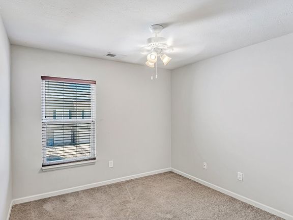 5th image of 12030 Zircon Ln Unit 1000