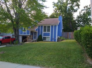 9915 W 51st St, Merriam, KS 66203