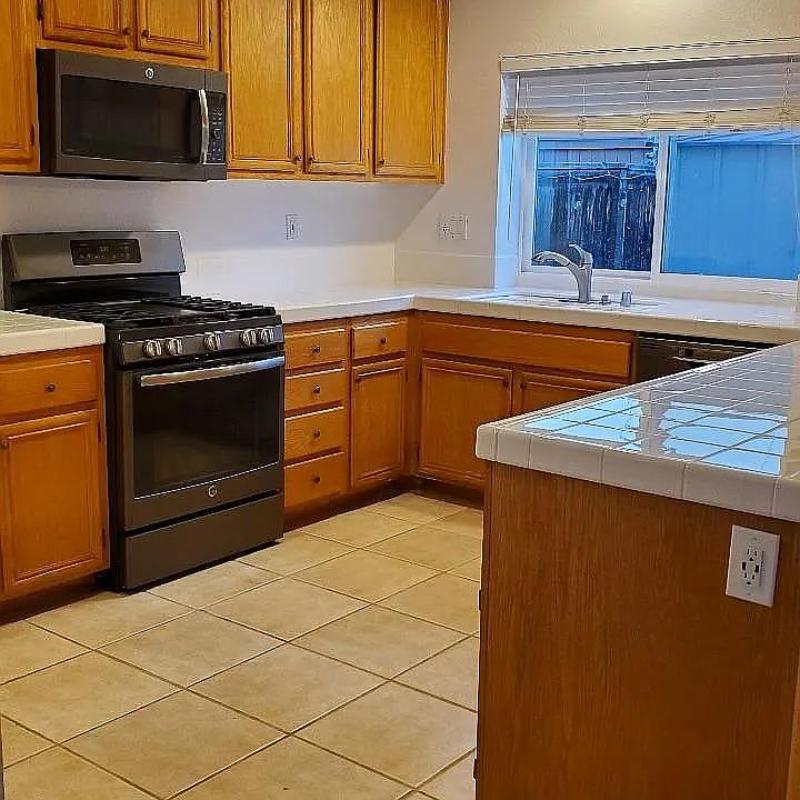 Large Kitchen