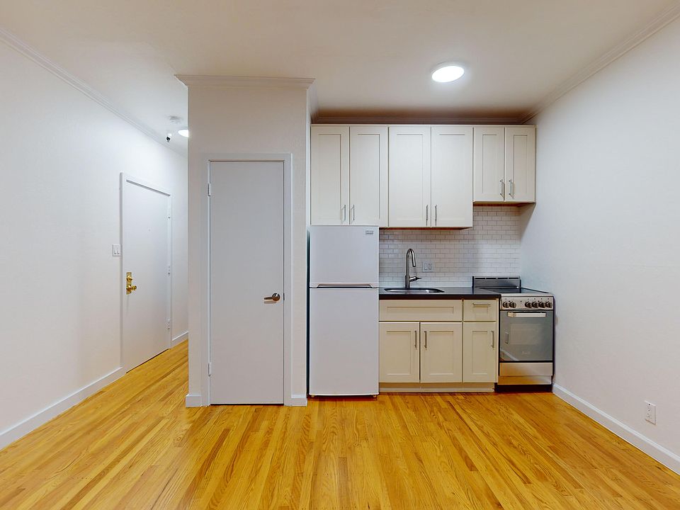 1st image of 147 Fell St #103