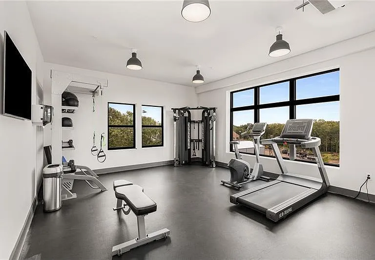 112 Rogers St NE #303 — Photo 21
