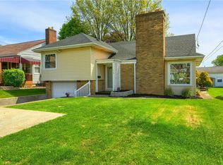 512 Wood St, Ellwood City, PA 16117