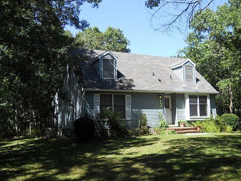 1st image of 801 Berrywood Ln