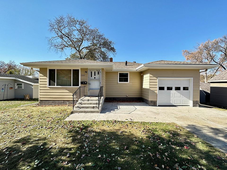 1st image of 1231 N Marien St