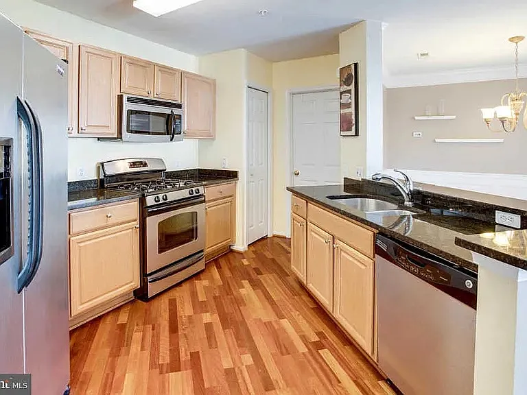 12451 Hayes Ct #203 — Photo 21