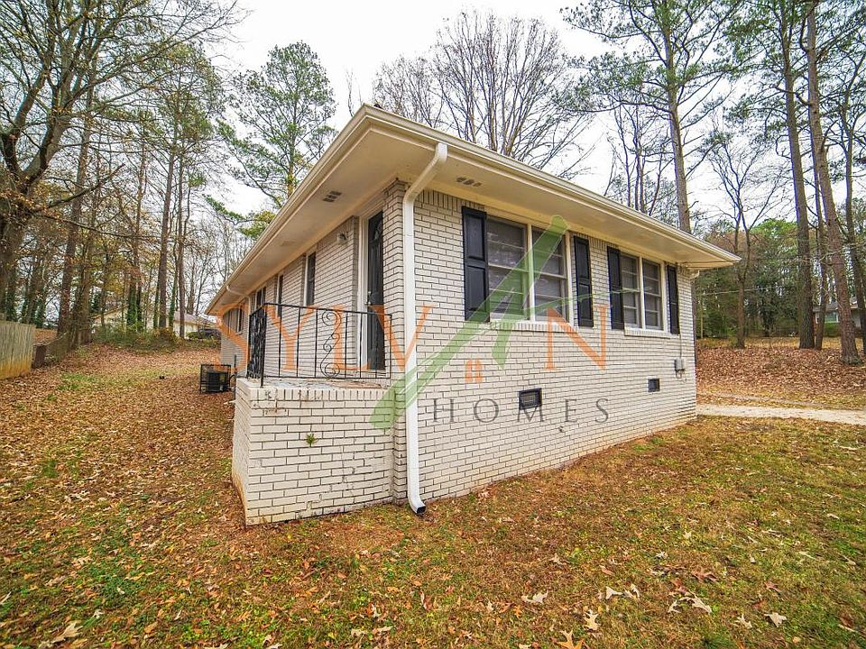 2nd image of 6447 Piney Cir SW #B