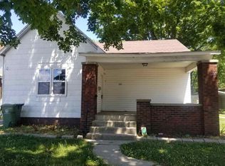 715 N Court St, Sullivan, IN 47882