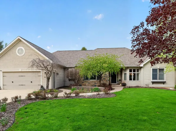 9196 Shade Tree Cir, Galesburg, MI 49053