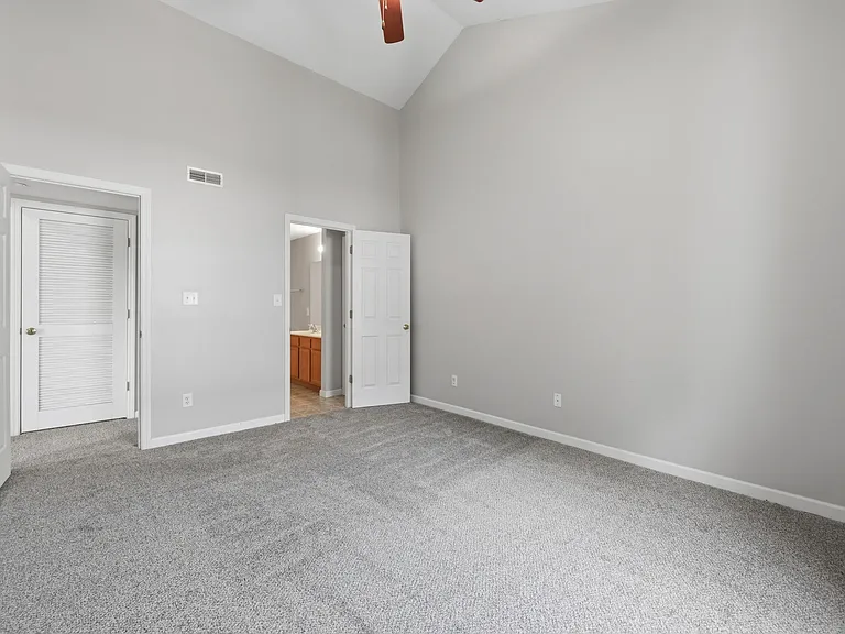 5300 Spring River Dr — Photo 19