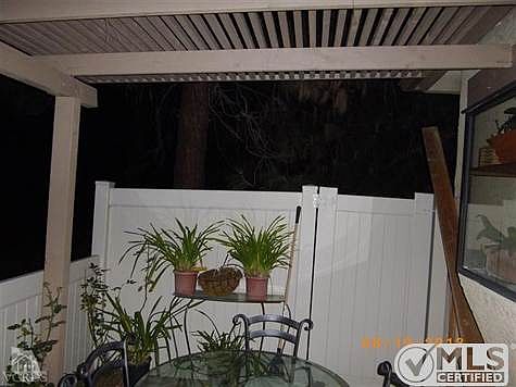 3rd image of 26373 Rainbow Glen Dr #258