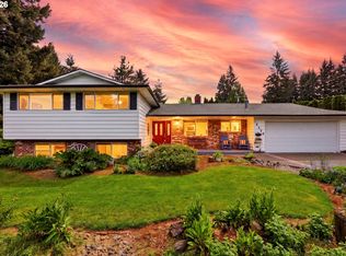 16204 SE Bel Air Dr, Damascus, OR 97089