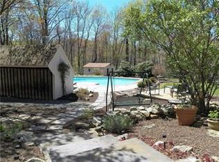 132 Old Mill Rd, Barto, PA 19504