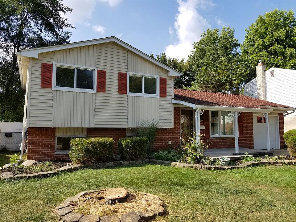 1st image of 8891 Nottingham Dr