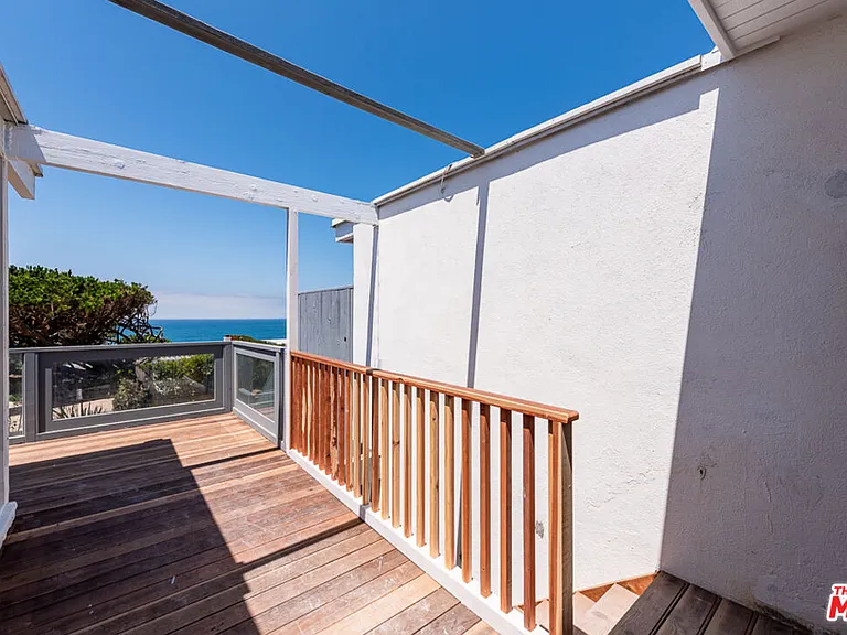 7275 Birdview Ave — Photo 12
