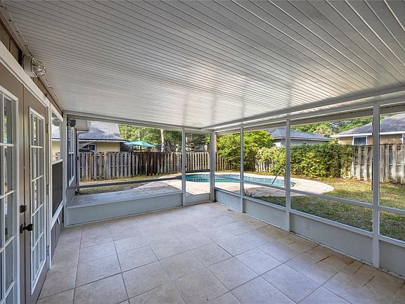 5th image of 4511 NW 35th St