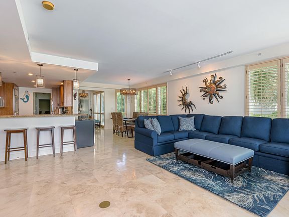 3rd image of 901 W Ocean Dr #2A