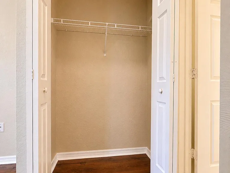 356 SE Rogers Ct — Photo 21