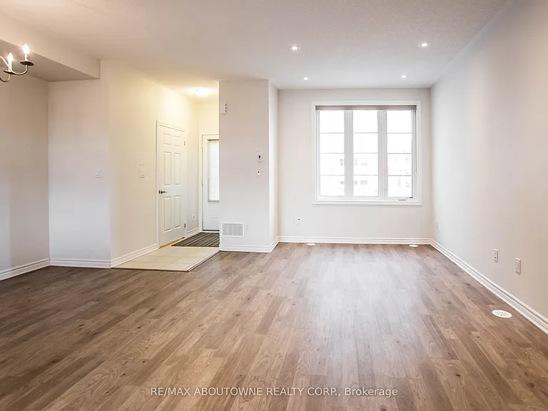 636 Evans Ave #36 — Photo 11