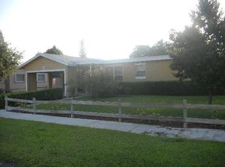 1026 S 14th Pl, Lantana, FL 33462