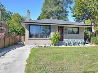 16 Sundance Cres, Toronto, ON M1G2M2