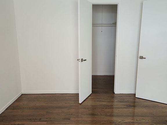 5th image of 1230 S Barrington Ave APT 8