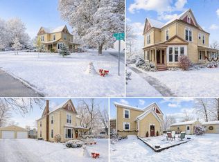 1103 26th St, Marion, IA 52302