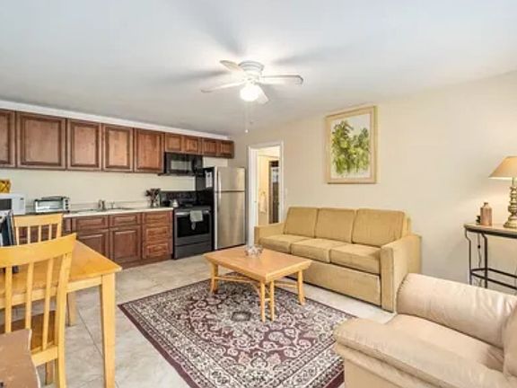 4th image of 13646 Us Highway 27 Cottage #1