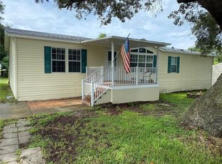 34305 Oak Ave, Leesburg, FL 34788