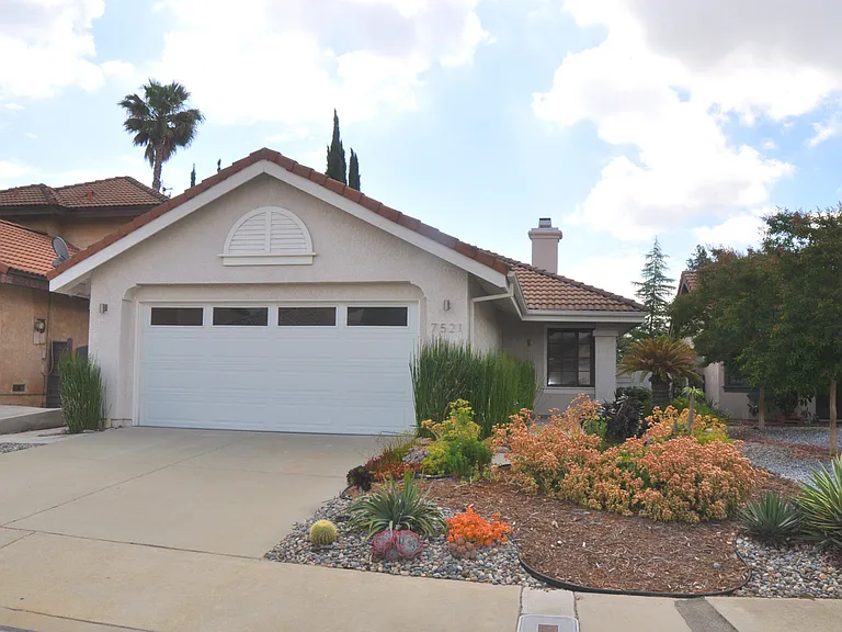 7521 Brookside Rd — Photo 1