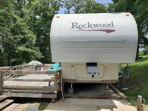 3rd image of 32101 Falcon Dr #155