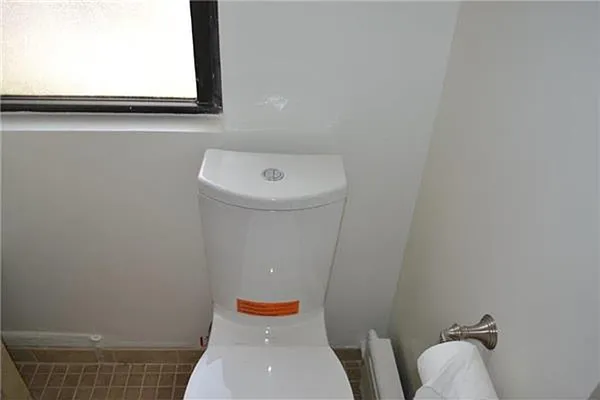 Rented by R New York | media 24