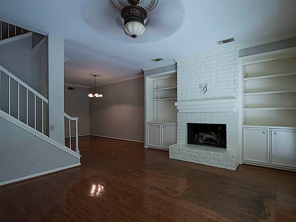 5th image of 7505 Memorial Woods Dr APT 16