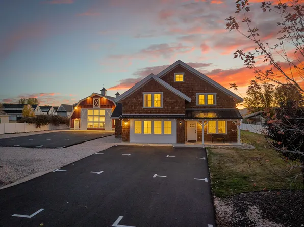 300 S 100th St W, Garden City, UT 84028