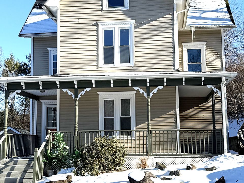 1st image of 13 Morrison St #1