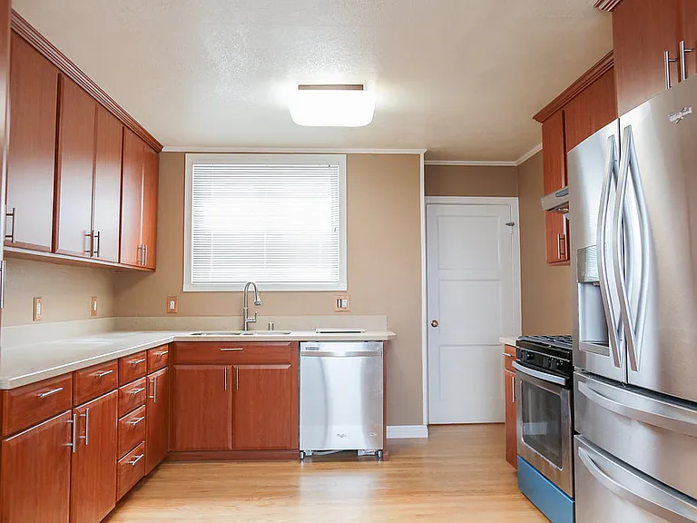 44 Ashton Ave — Photo 3